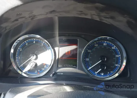 2017 Toyota Corolla Le z USA, uszkodzony, nr VIN 5YFBURHE2HP668918